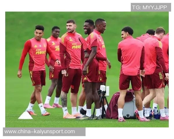 欧协联首轮精彩回顾水晶宫轻取基辅迪纳摩巴列卡诺佛罗伦萨双双获胜