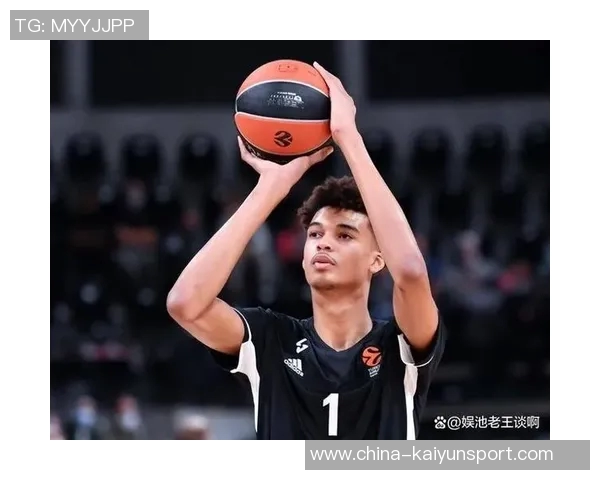 2米26控卫文班亚马展现全能球技助攻队友三分球精彩瞬间